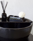 Signature Treatment Dish in Onyx/Black