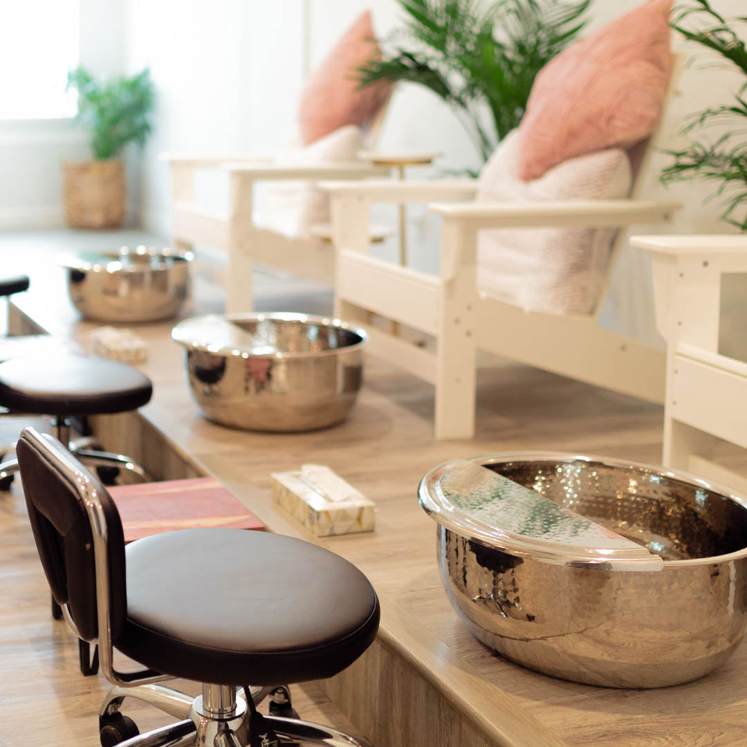 Hand-Hammered Stainless Steel Pedicure Footrest